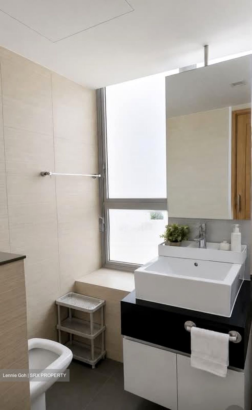 Oasis @ Elias (D18), Condominium #572065991